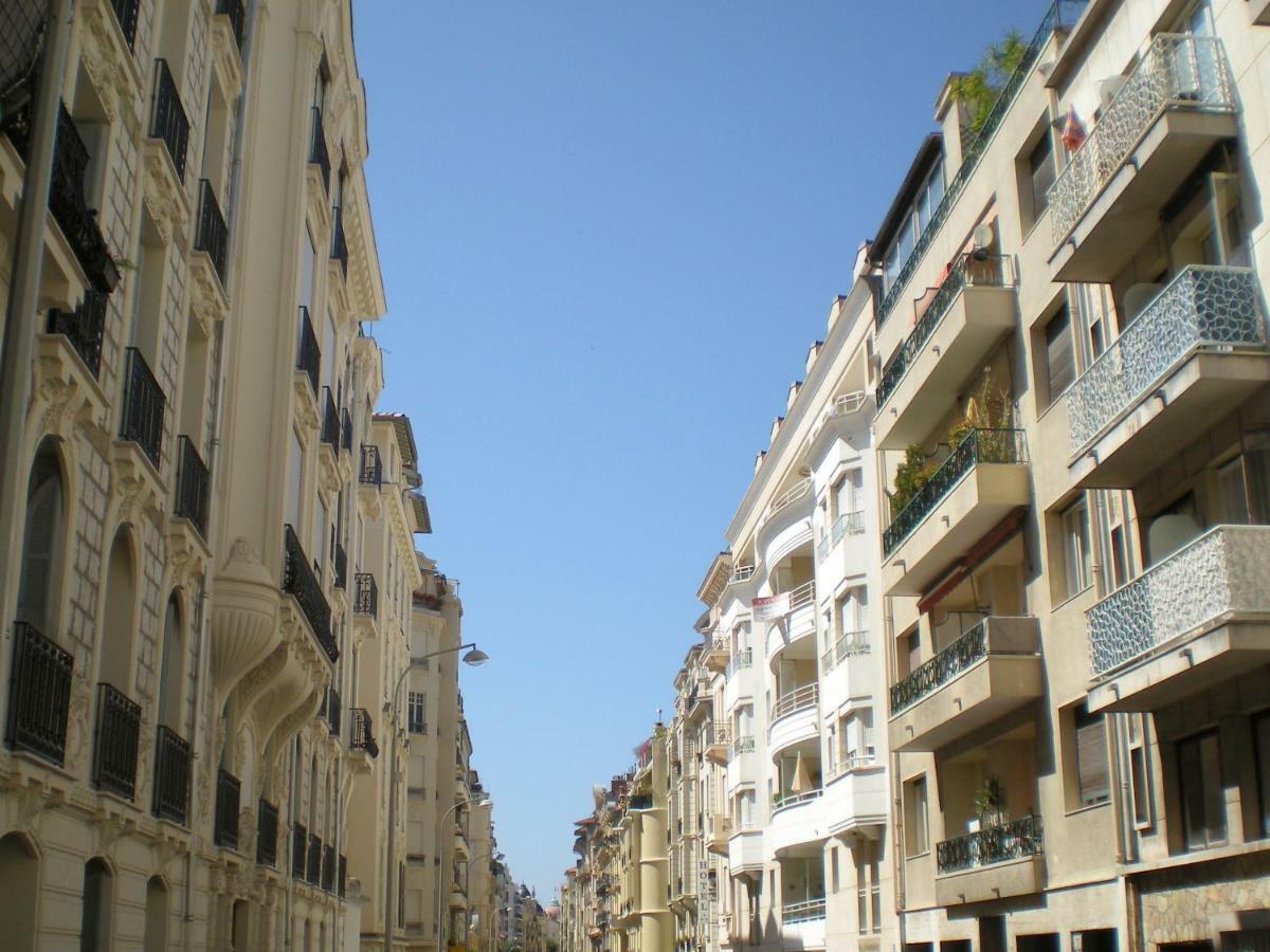 Nicelidays - Le Berlioz - City Central - 7Min From Beaches ภายนอก รูปภาพ